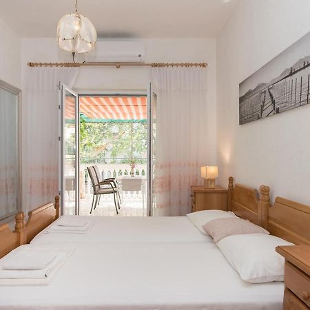 Topic Apartments Vodice Eksteriør bilde