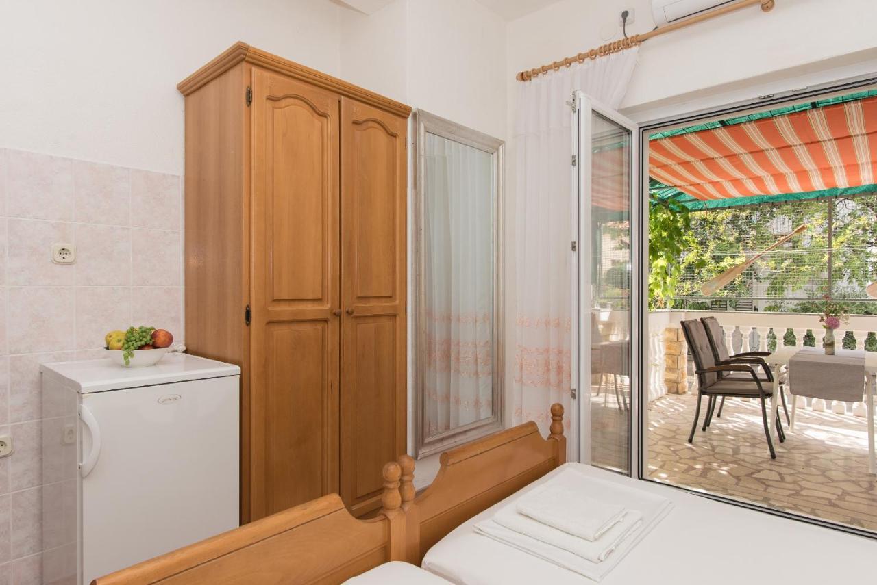 Topic Apartments Vodice Eksteriør bilde
