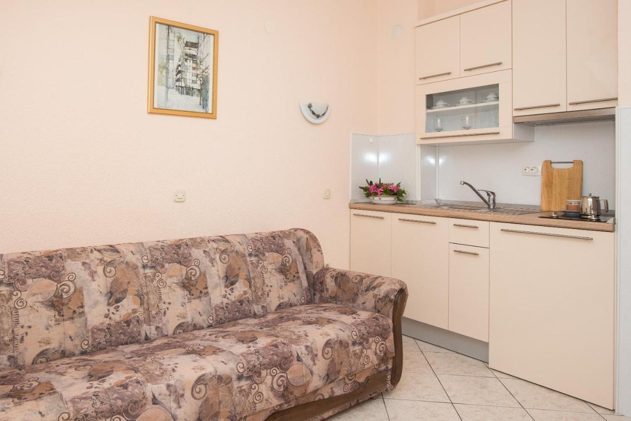 Topic Apartments Vodice Eksteriør bilde