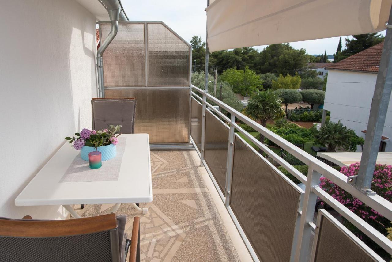 Topic Apartments Vodice Eksteriør bilde